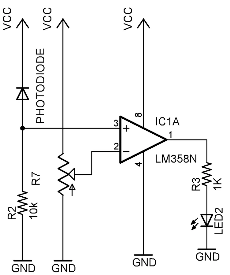 Original current sensing comparator circuit